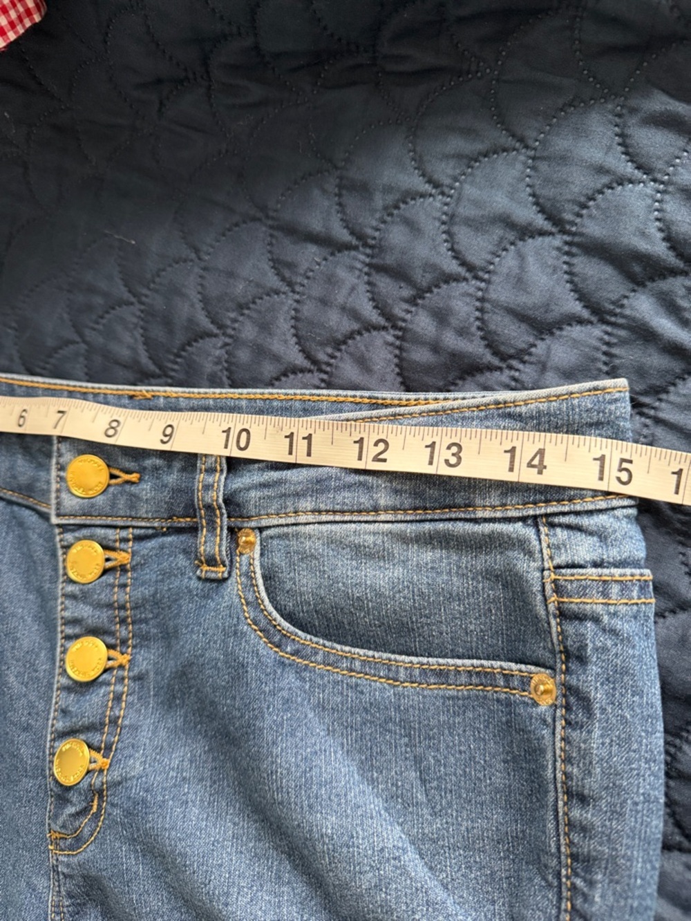 Michael Kors Medium Blue High-Rise Button-Fly Jeans. Measurement on the pictures - Picture 7 of 9